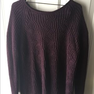 Oversized burgundy sweater